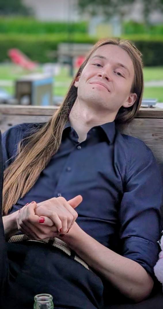 das potentiell multidimensionale Bewusstsein eines Projektors